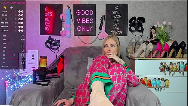 HannaKorsak online show from 03/06/25, 06:05