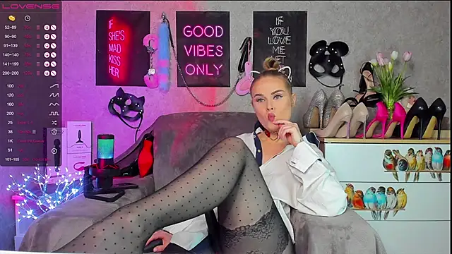 HannaKorsak online show from 03/09/25, 05:17