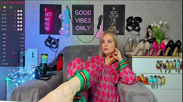 HannaKorsak online show from 03/10/25, 07:29