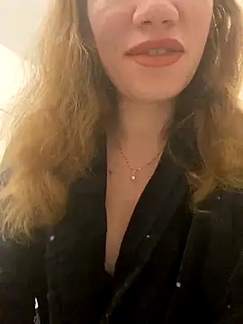 Snapshot of EvaRush chatting on 12/06/24, 07:56 EvaRush online show from 12/06/24, 07:56