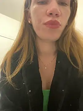 Snapshot of EvaRush chatting on 01/29/25, 09:07 EvaRush online show from 01/29/25, 09:07