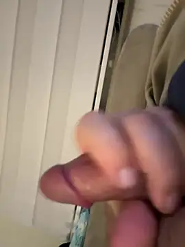 Snapshot of derFickerali chatting on 02/09/25, 02:17 derFickerali online show from 02/09/25, 02:17