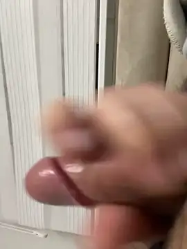 Snapshot of derFickerali chatting on 03/01/25, 02:59 derFickerali online show from 03/01/25, 02:59