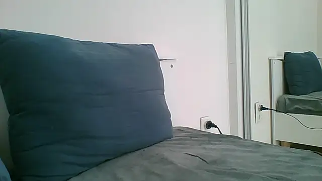 Emma 99 online show from 06/13/26, 06:33