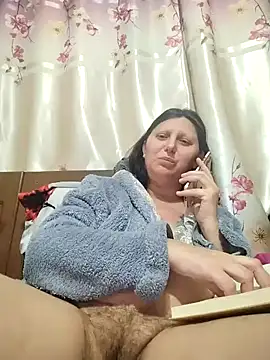 LyxBabyLove online show from 02/02/25, 05:15
