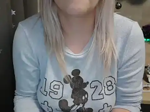 LaRa forU online show from 12/28/24, 10:02