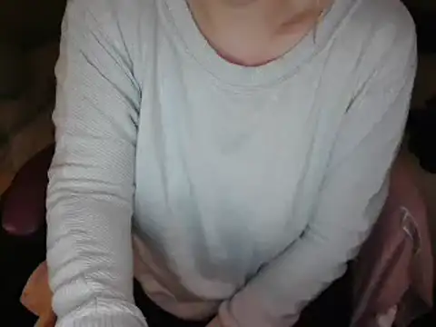 LaRa forU online show from 03/12/25, 06:22