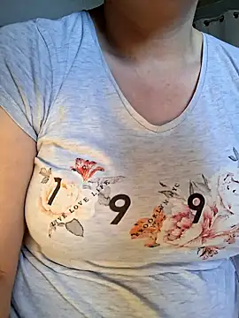 LaRa forU online show from 10/02/25, 10:11