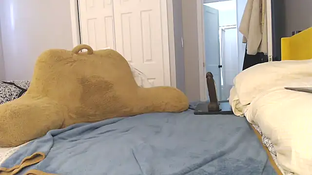LauLauPAWG online show from 06/02/26, 02:19
