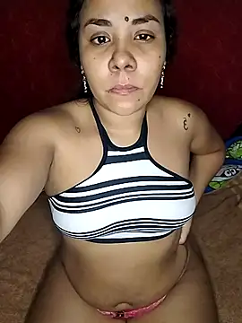 Snapshot of melany_sw chatting on 10/30/25, 11:22 melany sw online show from 10/30/25, 11:22