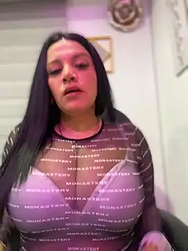 Milff parkerrr online show from 05/03/26, 11:44