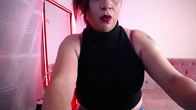 lorenalover24 online show from 02/01/25, 11:37