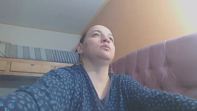 Miaabrownnn online show from 12/29/24, 06:16