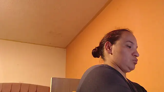 Miaabrownnn online show from 02/05/25, 07:31