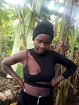 Black juicy24 online show from 12/24/24, 05:38