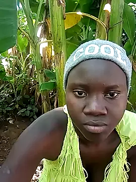 Black juicy24 online show from 01/05/25, 12:10