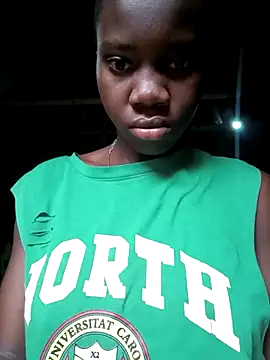 Snapshot of Black_juicy24 chatting on 12/19/25, 05:03 Black juicy24 online show from 12/19/25, 05:03