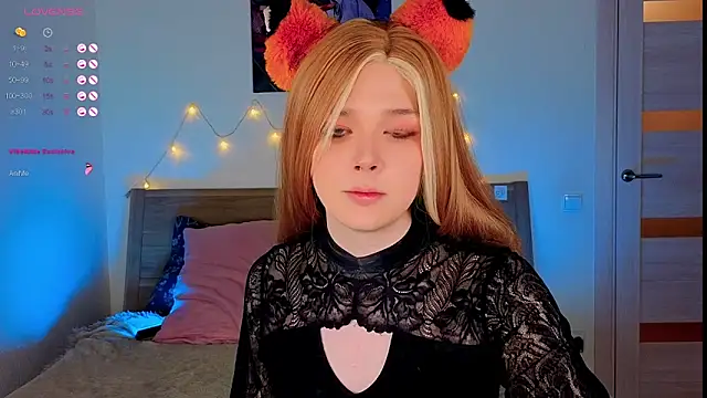 yourFoxy  online show from 01/17/26, 03:50