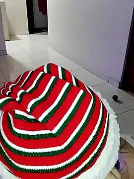 Snapshot of Salomecam30 chatting on 12/20/24, 03:14 Salomecam30 online show from 12/20/24, 03:14