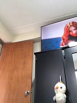 Snapshot of Salomecam30 chatting on 12/24/24, 08:38 Salomecam30 online show from 12/24/24, 08:38