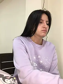 Snapshot of Salomecam30 chatting on 02/15/25, 12:15 Salomecam30 online show from 02/15/25, 12:15