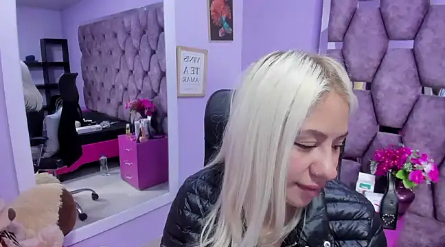 ConstansBlonde online show from 12/09/24, 01:24