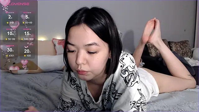 osaka nia online show from 01/11/25, 03:09