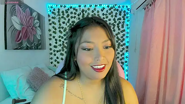 daren paulina online show from 03/22/25, 01:41