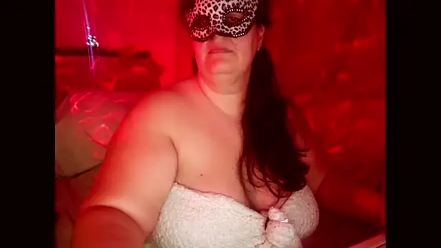 Snapshot of passionduo4 chatting on 12/14/24, 10:50 passionduo4 online show from 12/14/24, 10:50