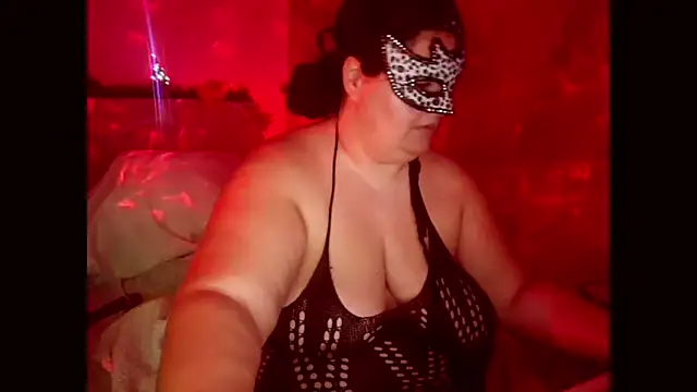 Snapshot of passionduo4 chatting on 12/15/24, 12:17 passionduo4 online show from 12/15/24, 12:17