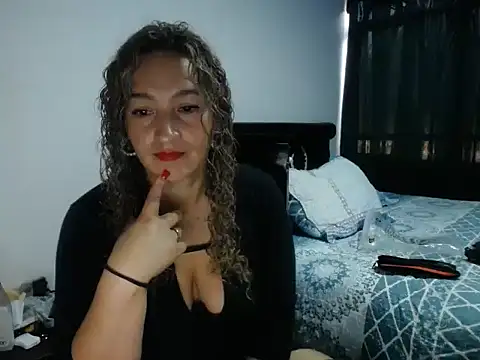 mature tammyjones online show from 01/30/25, 11:55