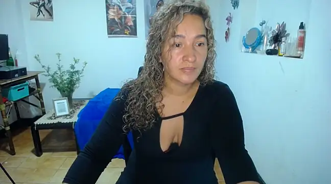 mature tammyjones online show from 02/17/25, 12:38