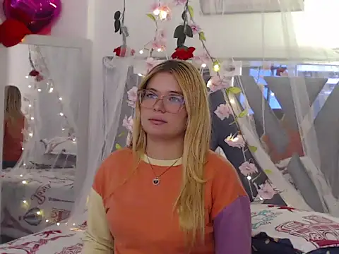 Steisyromero7 online show from 11/18/25, 03:05