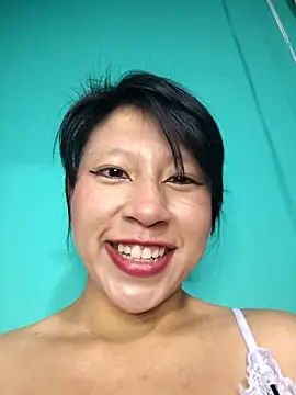 Snapshot of Giviper1 chatting on 11/08/25, 03:29 Giviper1 online show from 11/08/25, 03:29