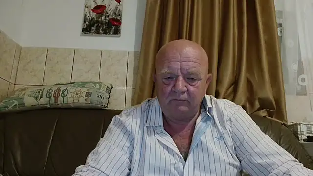 fullballs6 online show from 09/20/25, 02:12