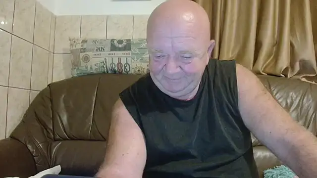 fullballs6 online show from 10/02/25, 01:56