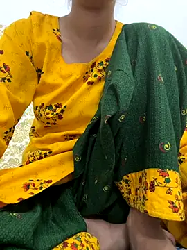 ks536191 online show from 10/03/25, 04:31