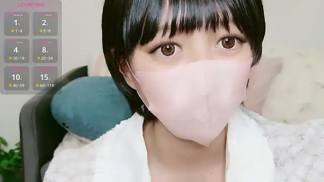 Snapshot of cohaku_329 chatting on 11/25/25, 11:21 cohaku 329 online show from 11/25/25, 11:21