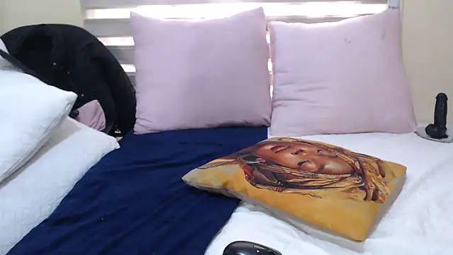 Foxybrownxx1 online show from 05/24/26, 10:53
