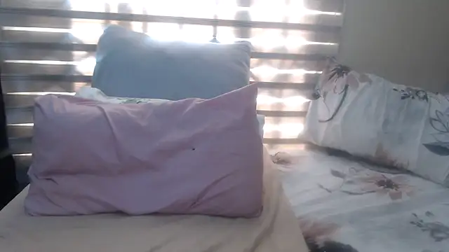 Foxybrownxx1 online show from 07/25/26, 10:35