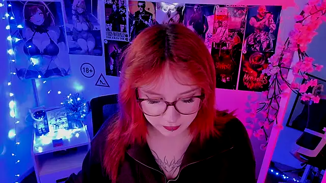 Snapshot of Rudy_02 chatting on 11/20/25, 07:57 Rudy 02 online show from 11/20/25, 07:57