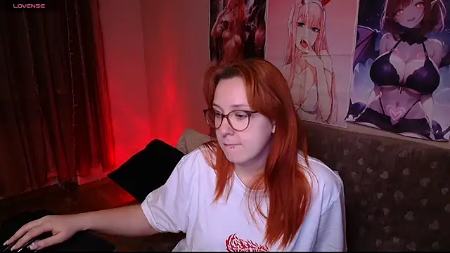 Snapshot of Rudy_02 chatting on 12/18/25, 07:09 Rudy 02 online show from 12/18/25, 07:09