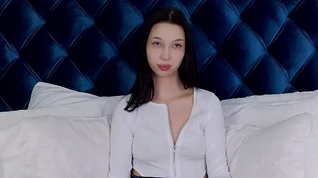 MaliaLandre online show from 02/09/25, 01:22