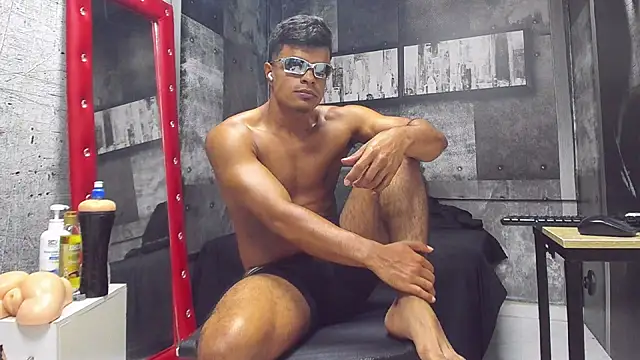 Derek Lustfordx online show from 02/21/25, 05:31