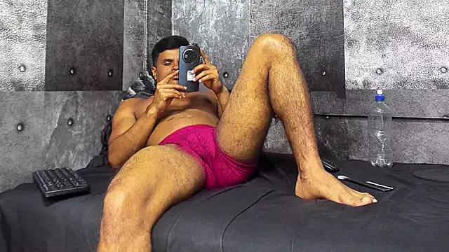 Derek Lustfordx online show from 02/25/25, 02:33