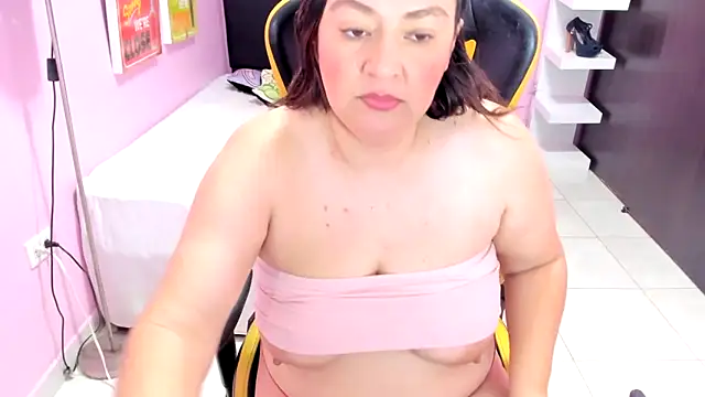 mommy whore slut online show from 01/27/25, 11:54