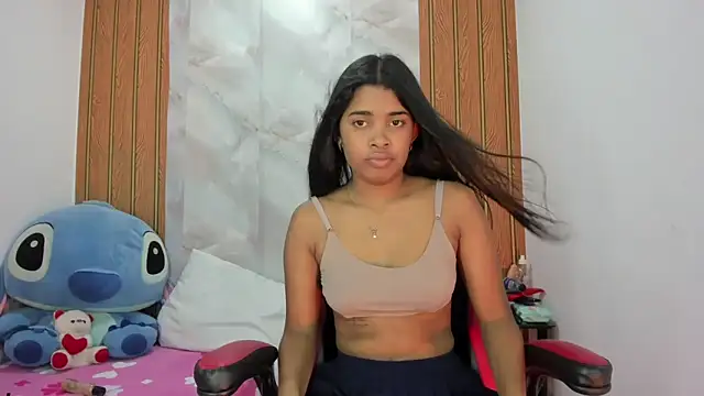 Snapshot of aitanacortes chatting on 11/21/25, 01:32 aitanacortes online show from 11/21/25, 01:32