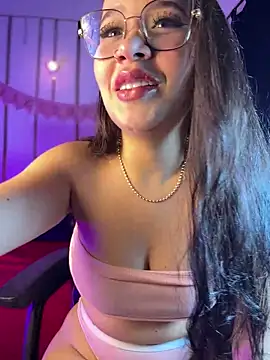 LylaLee111 online show from 12/30/24, 01:14
