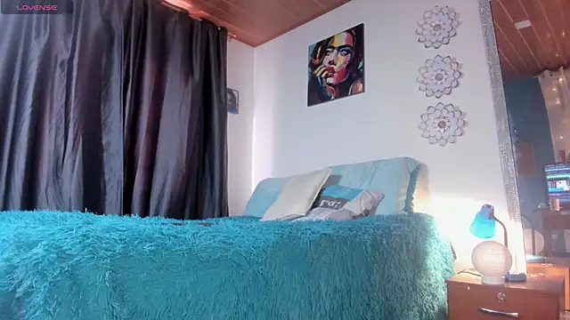 Snapshot of Valerysensitive chatting on 10/12/25, 09:36 Valerysensitive online show from 10/12/25, 09:36