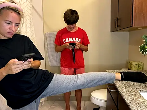 girlfriendmissy online show from 09/24/25, 11:19